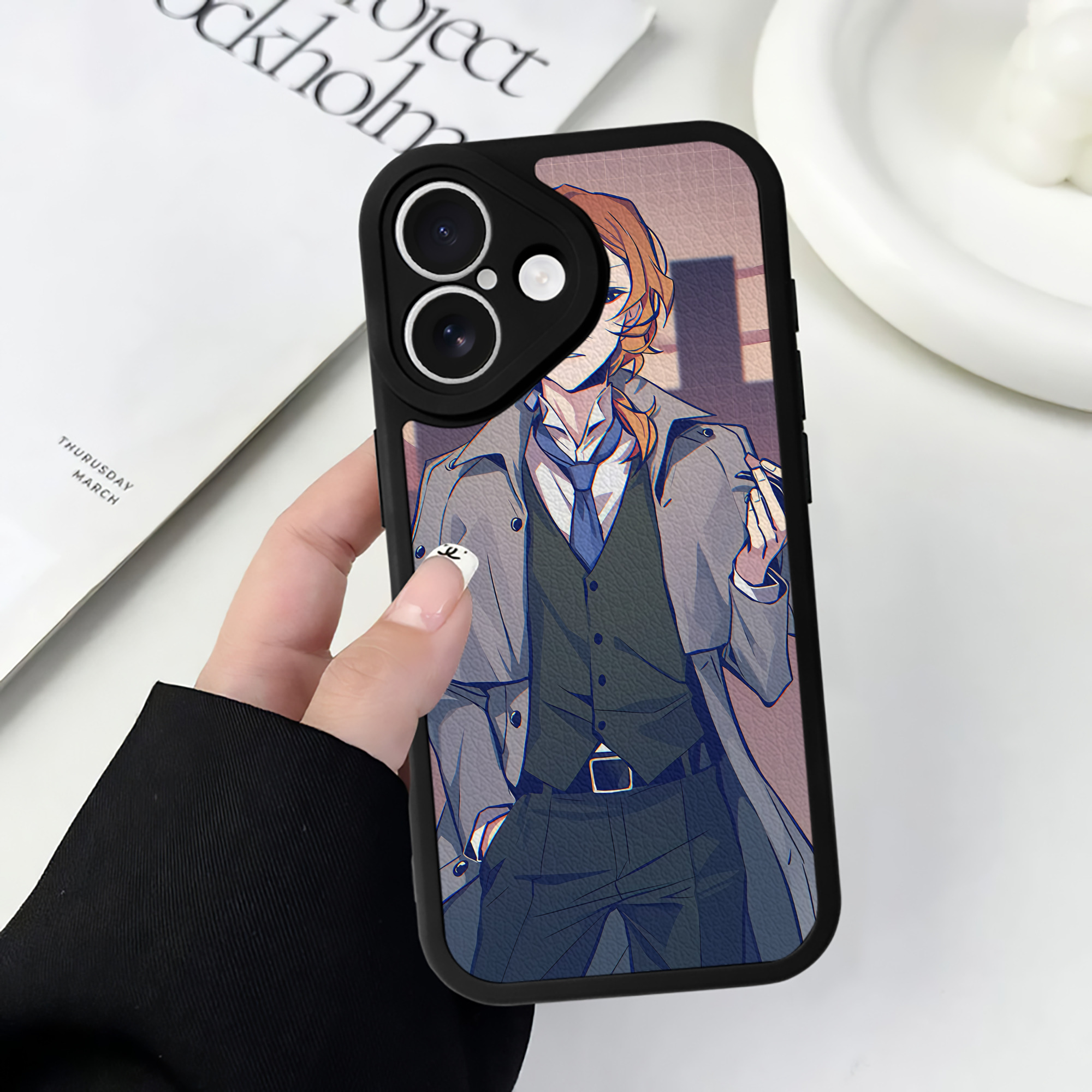 （画像用） 文豪ストレイドッグス Bungo Stray Dogs 【iPhone 16シリーズ対応】シリコンスマホケース（レザー調） 材質：シリコン